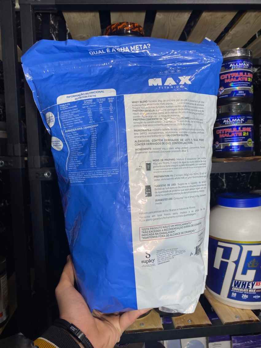 وی بلند مکس تیتانیوم